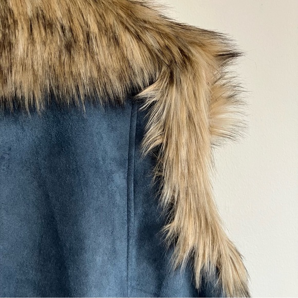 Tasha Polizzi Y2K Penny Lane Suede Faux Fur Luxe Sleeveless Vest Turquoise Teal - Picture 12 of 16